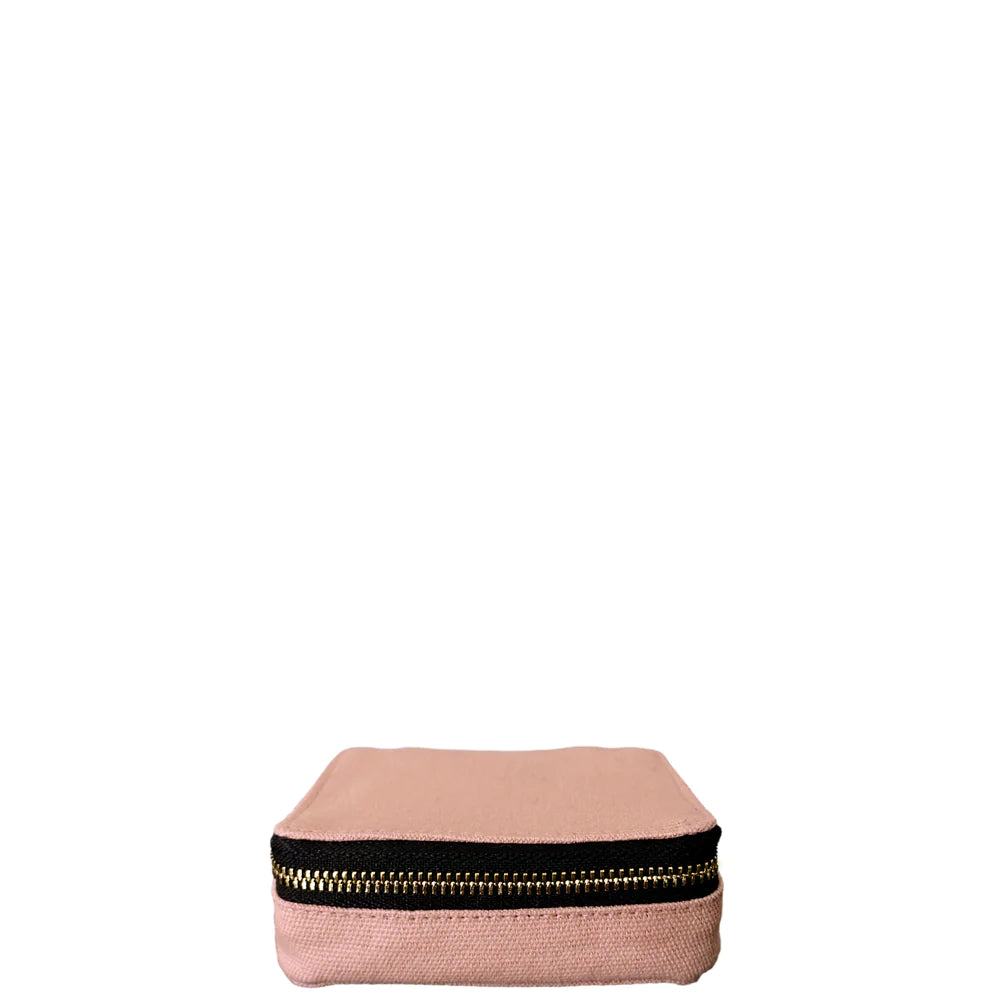 PILL ORGANIZING CASE WITH WEEKLY INSERT, PINK