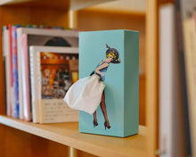 Cargar imagen en el visor de la galería, Flying Skirt Tissue Box - Mint