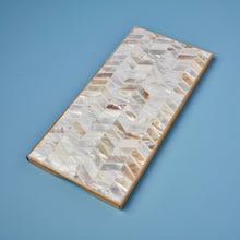 Cargar imagen en el visor de la galería, Shell Mosaic &amp; Bamboo Rectangular Board