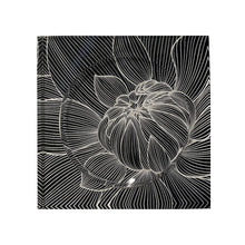 Cargar imagen en el visor de la galería, Candy Bowl | BW Realistic Flower (Black)